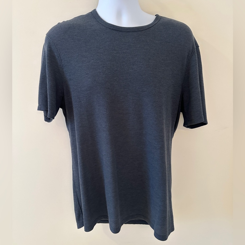 lululemon athletica Dark Gray Short Sleeve Tee